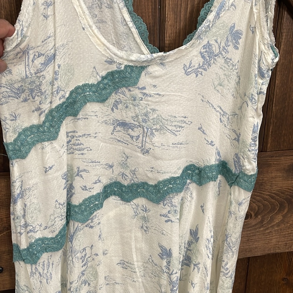 NWOT - FP Intimately Slip My Mind Printed Trapeze P2P: 19” Minor flaw - Picture 8 of 10